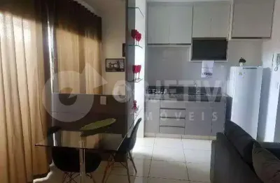 Apartamento à venda, 2 quartos, 1 suíte, 1 vaga, laranjeiras - uberlandia/mg