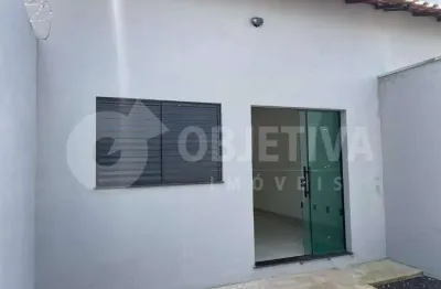 Casa à venda, 2 quartos, 1 suíte, 2 vagas, jardim holanda - uberlandia/mg