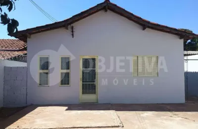 Casa à venda, 3 quartos, 1 suíte, 5 vagas, granada - uberlandia/mg