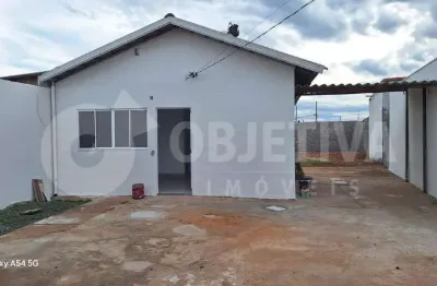 Casa à venda, 2 quartos, 4 vagas, pequis - uberlandia/mg