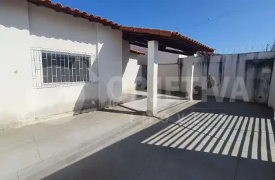 Ótima casa no bairro gramado para venda em uberlândia