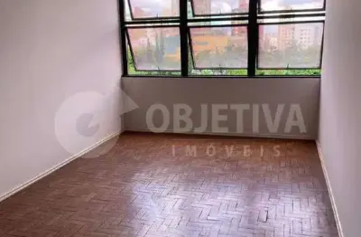 Apartamento à venda, 3 quartos, 1 suíte, centro - uberlandia/mg