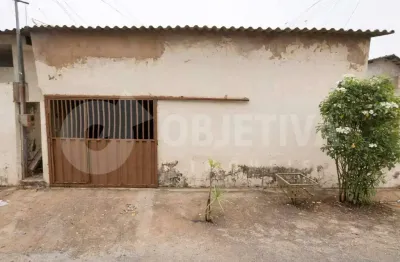 Casa à venda, 4 quartos, 1 suíte, 2 vagas, GUARANI - UBERLANDIA/MG
