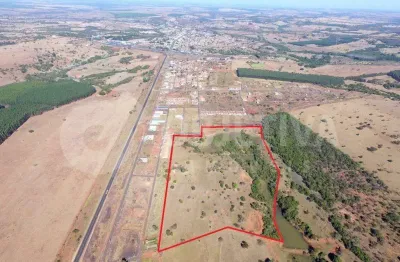 Terreno à venda na Zona Rural, Prata 