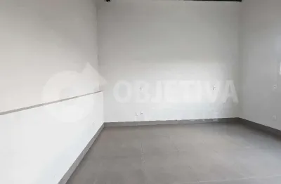 Sala comercial para alugar no Novo Mundo, Uberlândia 