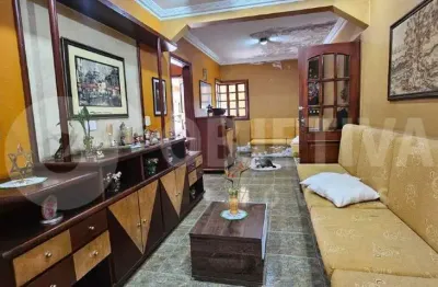 Casa à venda, 6 quartos, 6 suítes, 6 vagas, brasil - uberlandia/mg