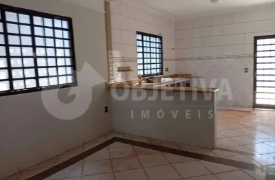 Casa à venda, 3 quartos, 1 suíte, 3 vagas, alto umuarama - uberlandia/mg
