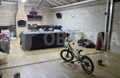 Casa à venda, 3 quartos, 1 suíte, 3 vagas, jardim patricia - uberlandia/mg