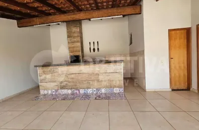 Casa para aluguel, 4 quartos, 4 vagas, granada - uberlandia/mg