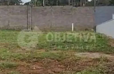Terreno em condomínio fechado à venda em Varanda Sul, Uberlândia 