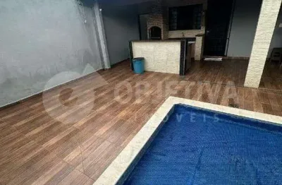Casa à venda, 3 quartos, 1 suíte, 2 vagas, jardim canaa - uberlandia/mg