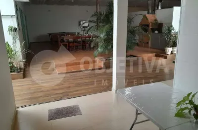 Casa à venda, 3 quartos, 1 suíte, 4 vagas, brasil - uberlandia/mg