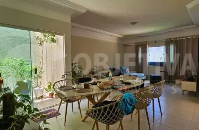 Casa para aluguel, 3 quartos, 1 suíte, 2 vagas, granada - uberlandia/mg