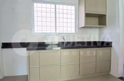 Apartamento para aluguel, 2 quartos, 1 suíte, 2 vagas, santa monica - uberlandia/mg