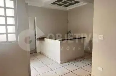 Casa para aluguel, 5 quartos, 10 vagas, martins - uberlandia/mg