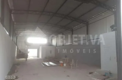 Barracão / Galpão / Depósito para alugar no Marta Helena, Uberlândia 