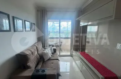 Apartamento para aluguel, 2 quartos, 1 suíte, 2 vagas, segismundo pereira - uberlandia/mg
