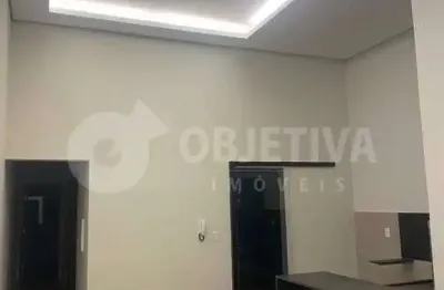 Casa à venda, 2 quartos, 1 suíte, 2 vagas, LARANJEIRAS - UBERLANDIA/MG