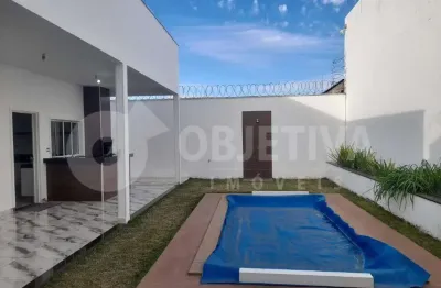 Casa para aluguel, 3 quartos, 3 suítes, 4 vagas, JARDIM KARAIBA - UBERLANDIA/MG