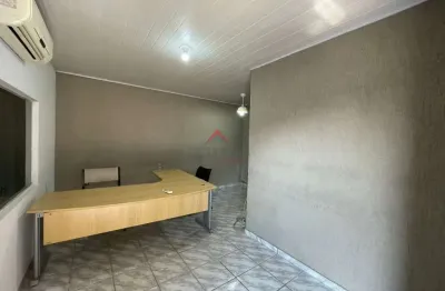 Ponto comercial com 1 sala para alugar no Novo Umuarama, Araçatuba 