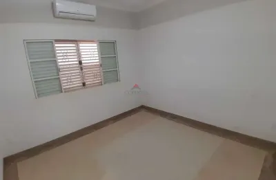 Casa com 4 quartos para alugar no Jardim Nova Yorque, Araçatuba 