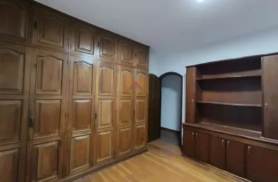 Casa com 3 quartos para alugar no Jardim Sumaré, Araçatuba 