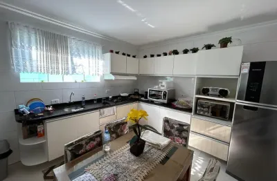 Terreno de esquina comercial, contendo 1 sobrado e 1 casa de madeira - santa cândida