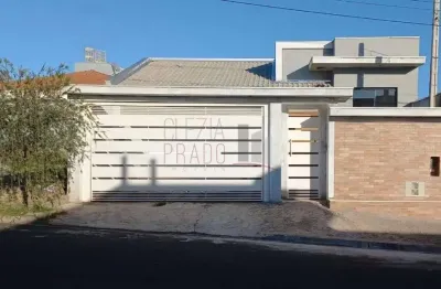 Casa com 4 quartos à venda no central parque, botucatu , 800 m2 por r$ 840.000