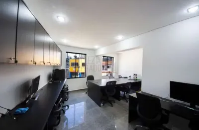 Sala comercial com 1 sala para alugar na Chácara Santo Antônio, São Paulo , 30 m2 por R$ 5.000