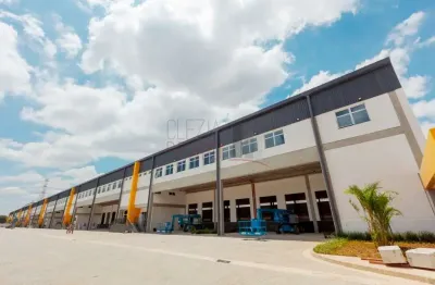 Barracão / galpão / depósito com 10 salas para alugar no presidente altino, osasco , 2164 m2 por r$ 92.900