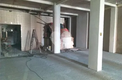 Casa à venda na Rua Treze de Maio, --, Bela Vista, São Paulo