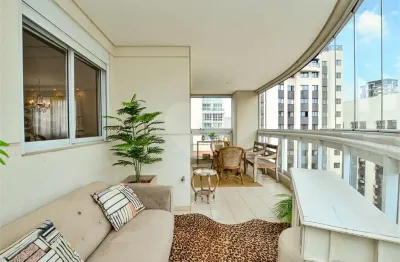 Apartamento com 3 quartos à venda na Rua Araguari, --, Moema, São Paulo