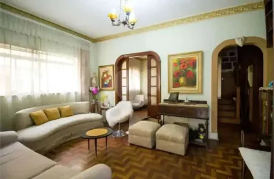 Casa com 6 quartos à venda na Rua Topázio, --, Vila Mariana, São Paulo