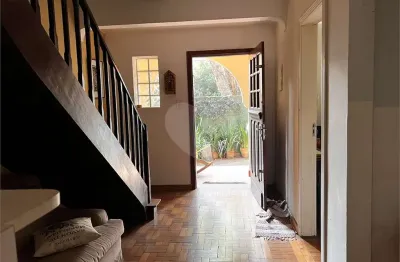 Casa com 3 quartos à venda na Rua Afonso de Freitas, --, Paraíso, São Paulo