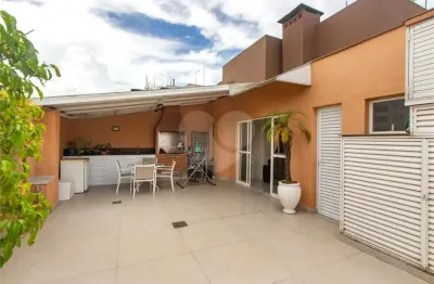 Cobertura com 3 quartos à venda na Rua Alves Guimarães, --, Pinheiros, São Paulo