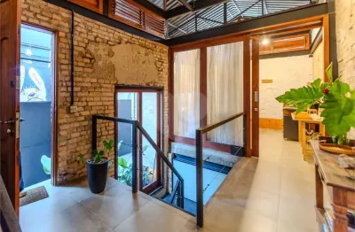 Casa à venda na Rua Tangará, --, Vila Mariana, São Paulo