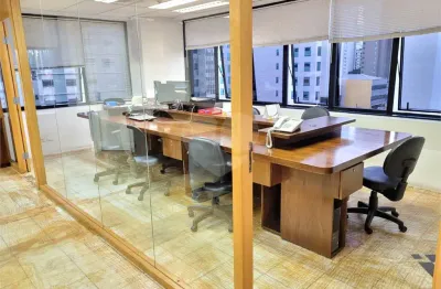 Sala comercial à venda no Jardim Europa, São Paulo 