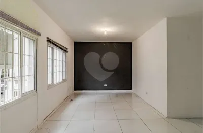 Casa à venda na Rua Said Aiach, --, Paraíso, São Paulo