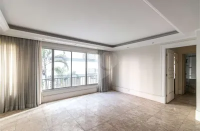 Apartamento com 3 quartos à venda na Alameda Casa Branca, --, Jardim Paulista, São Paulo