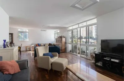 Apartamento com 4 quartos à venda na Rua Batataes, --, Jardim Paulista, São Paulo