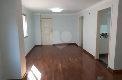 Apartamento com 3 quartos à venda na Rua Doutor Tomás Carvalhal, --, Paraíso, São Paulo