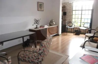 Casa comercial à venda na Rua Simão Álvares, --, Pinheiros, São Paulo