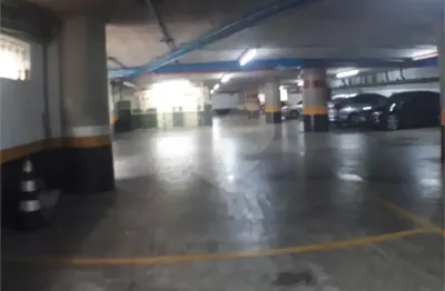 Sala comercial para alugar na Rua Cunha Gago, --, Pinheiros, São Paulo