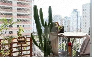 Apartamento com 2 quartos à venda na Avenida Aratãs, --, Moema, São Paulo