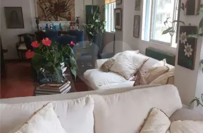 Apartamento com 3 quartos à venda na Rua Presidente Prudente, --, Jardim Paulista, São Paulo