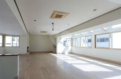 Apartamento com 2 quartos à venda na Alameda Lorena, --, Cerqueira César, São Paulo