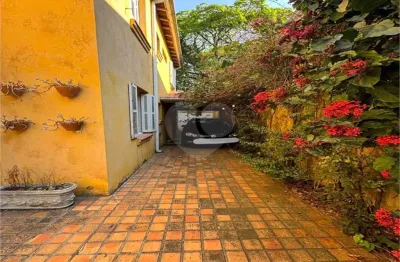 Casa com 3 quartos à venda na Rua Henrique Martins, --, Jardim Paulista, São Paulo
