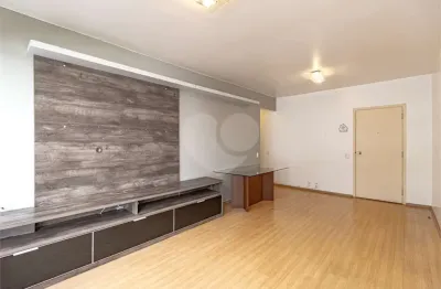 Apartamento com 3 quartos à venda na Alameda Lorena, --, Jardim Paulista, São Paulo