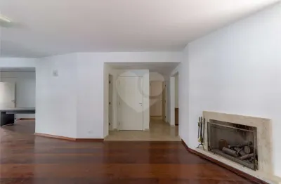 Apartamento com 4 quartos para alugar na Rua Doutor Rafael de Barros, --, Paraíso, São Paulo