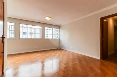Apartamento com 3 quartos à venda na Rua Saint Hilaire, --, Jardim Paulista, São Paulo